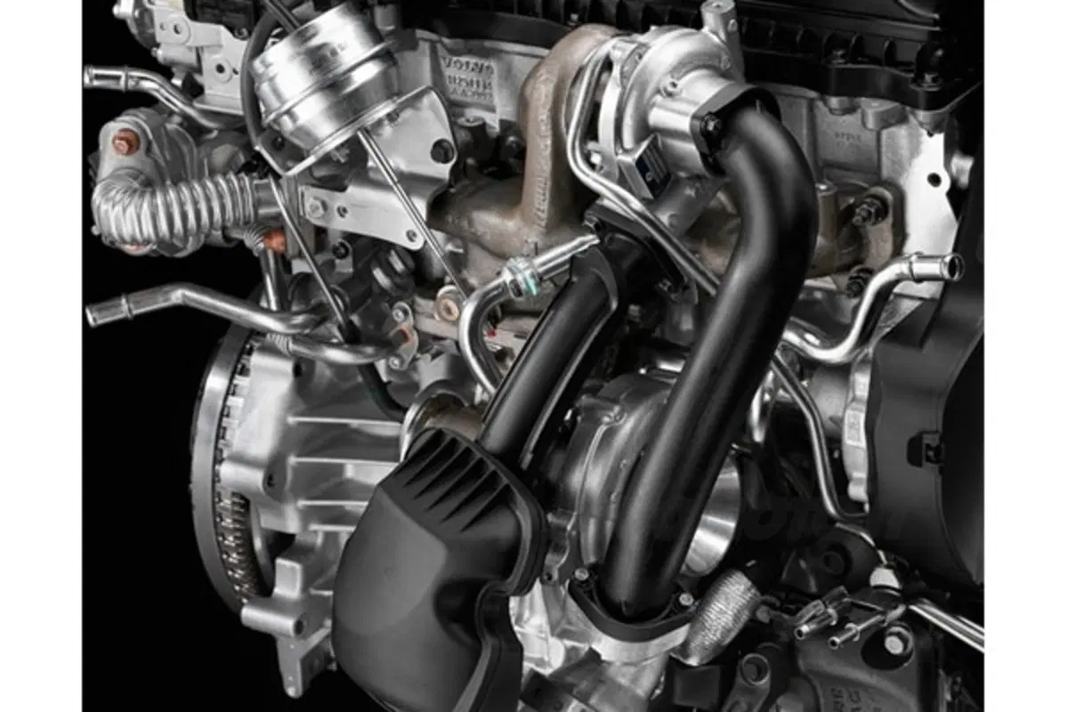 Volvo D5 bi-turbodiesel (8)