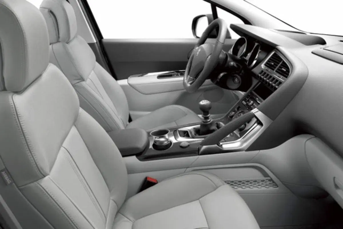 Peugeot 3008 (13)