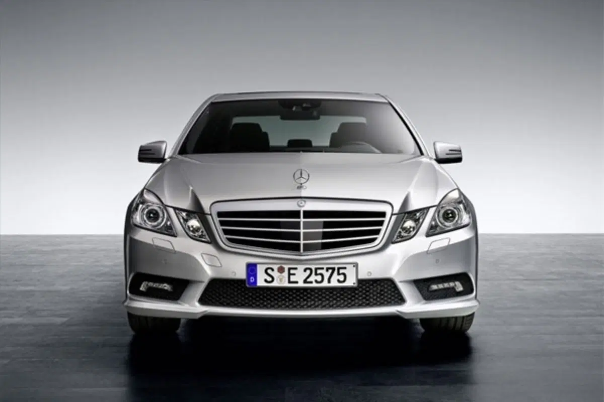 Mercedes Classe E Avantgarde AMG (3)
