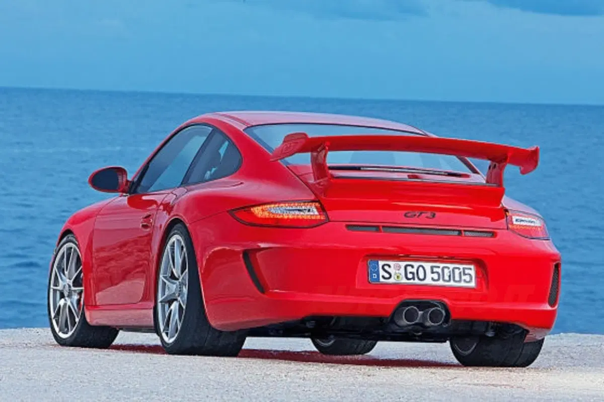 Porsche 911 GT3 restyling (10)