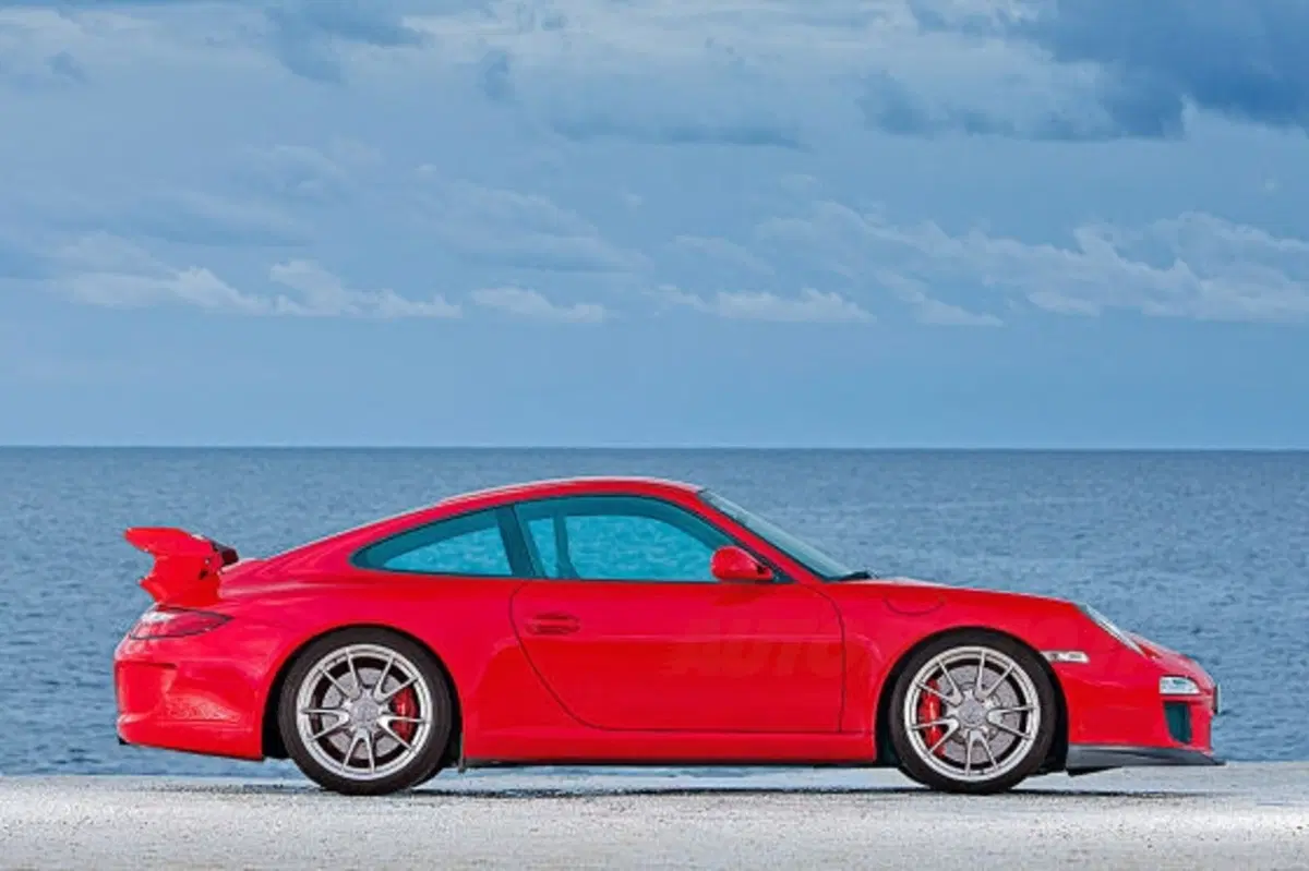 Porsche 911 GT3 restyling (11)