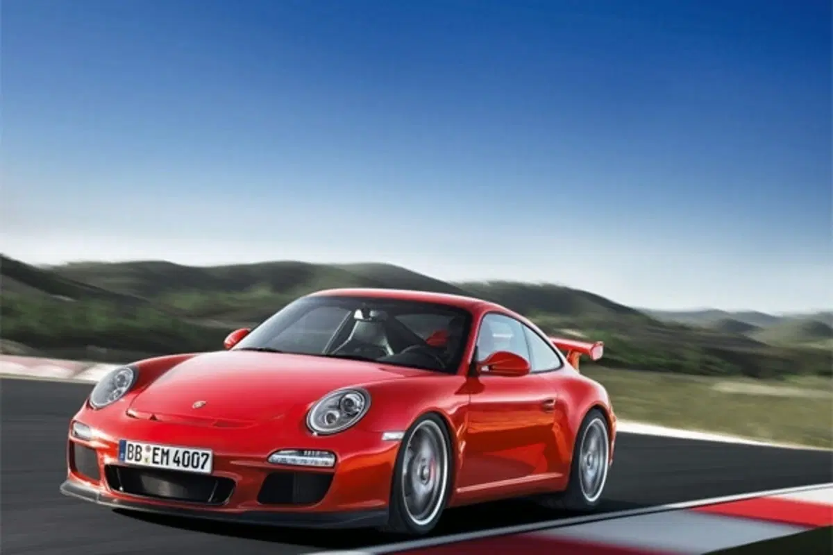 Porsche 911 GT3 restyling (15)
