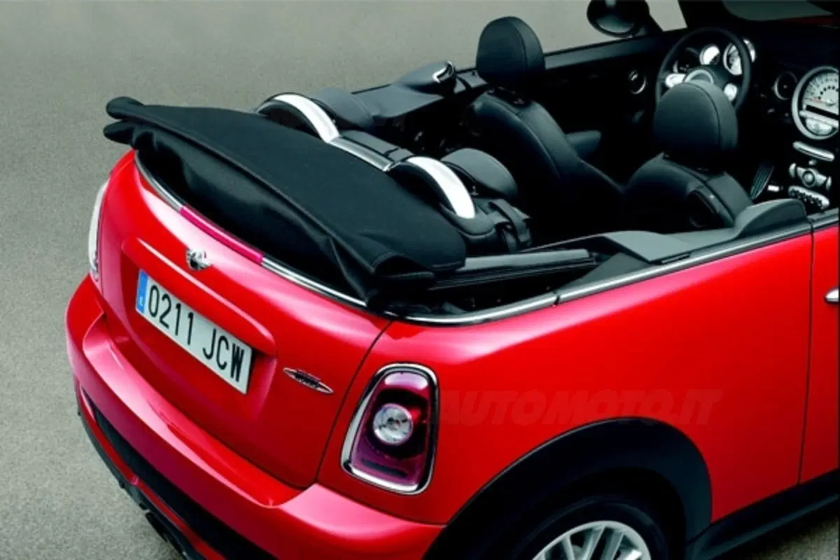 Mini John Cooper Works Cabrio (10)