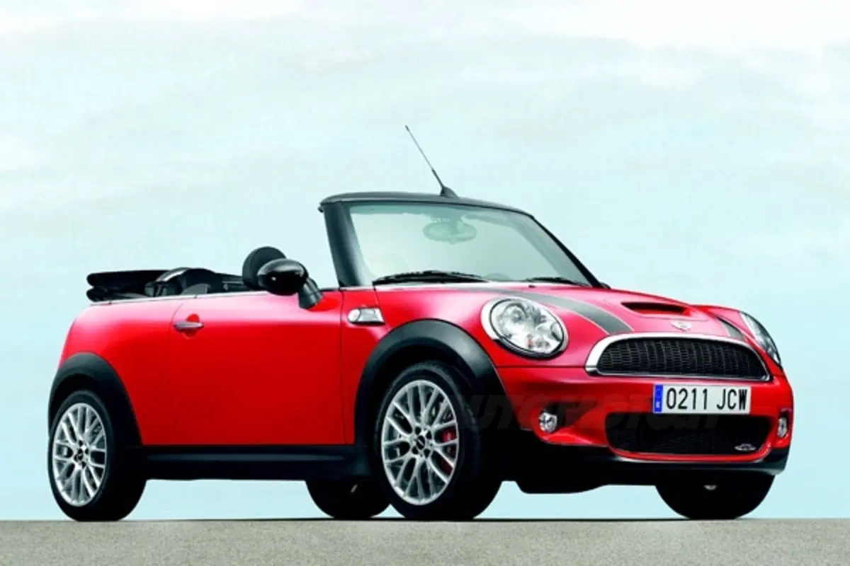Mini John Cooper Works Cabrio (21)