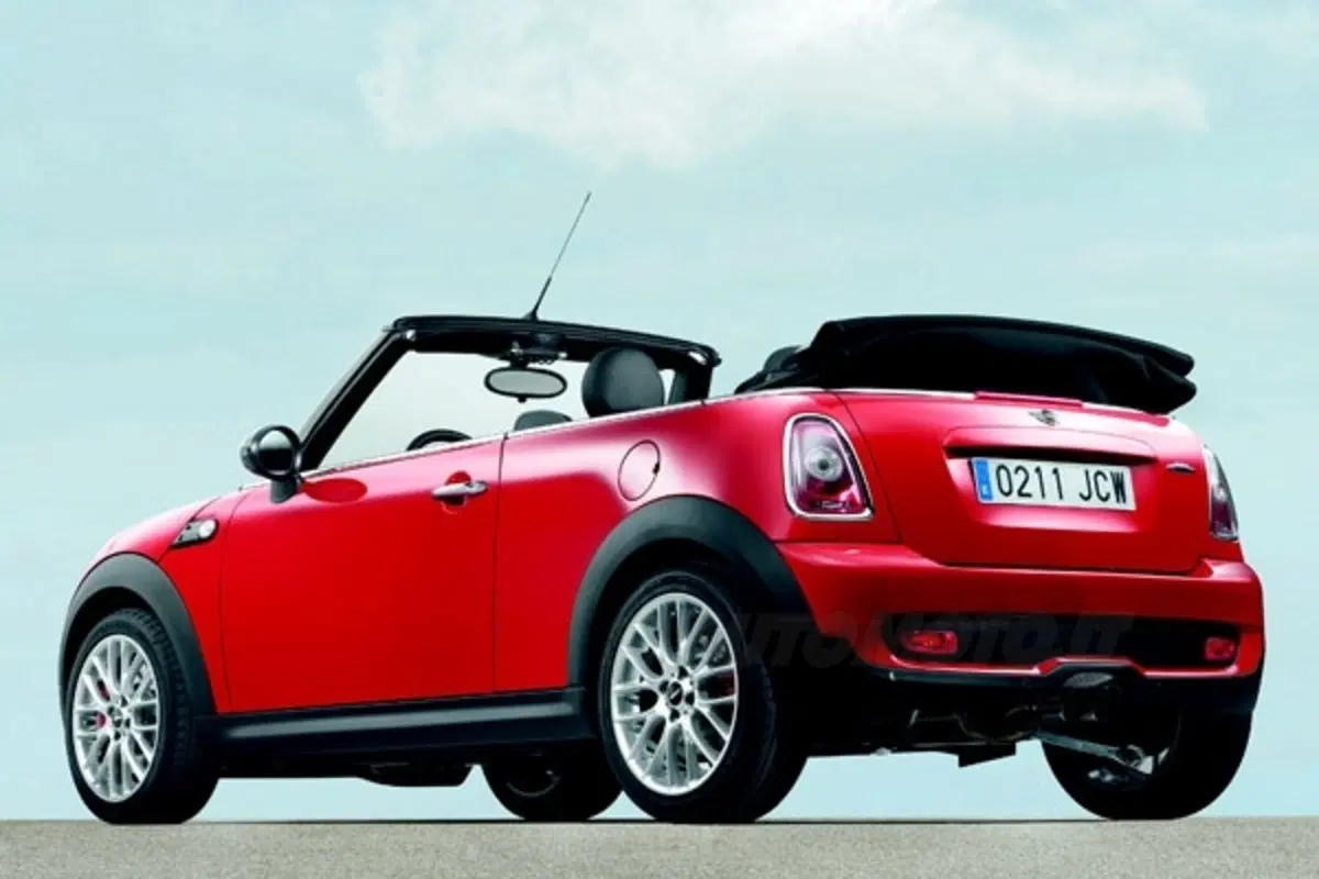 Mini John Cooper Works Cabrio (22)