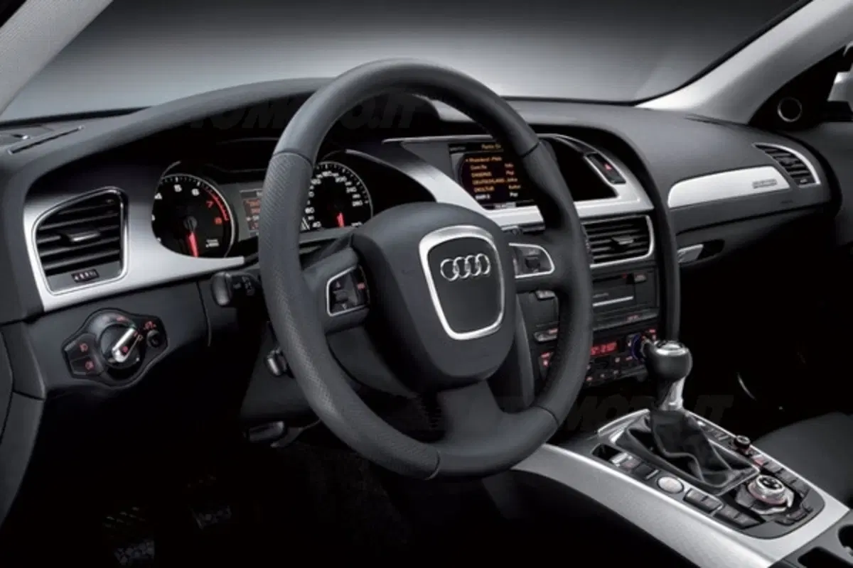 Audi A4 Allroad (5)