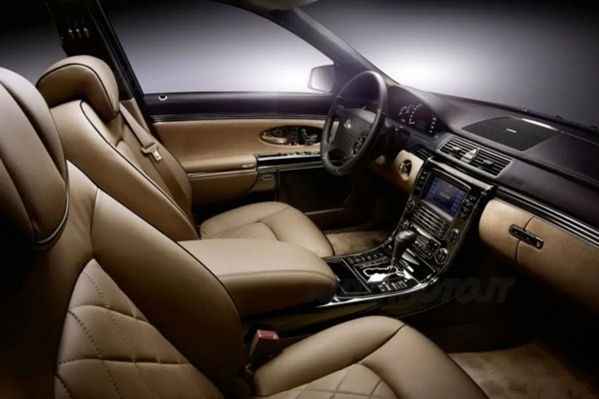 Maybach 57/62 Zeppelin Edition (12)