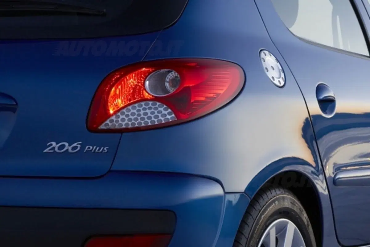 Peugeot 206 Plus (7)