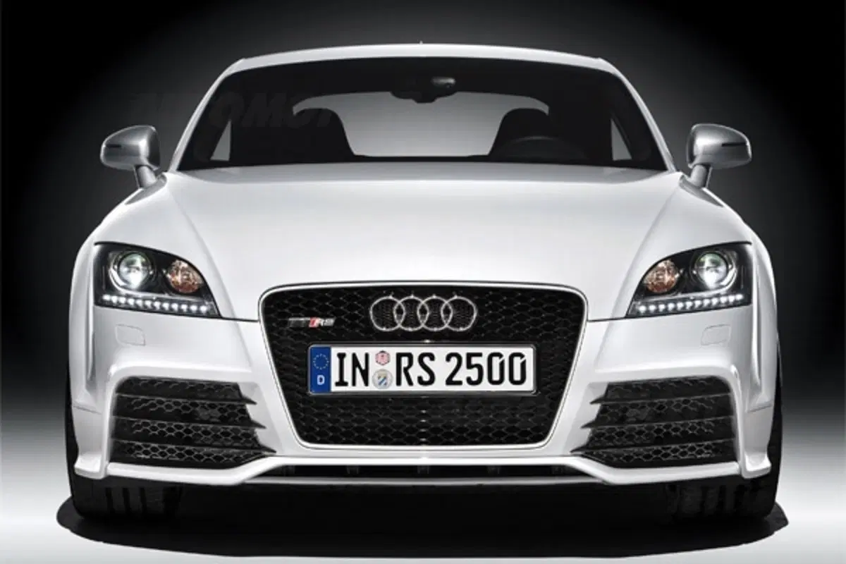 Audi TT RS (12)