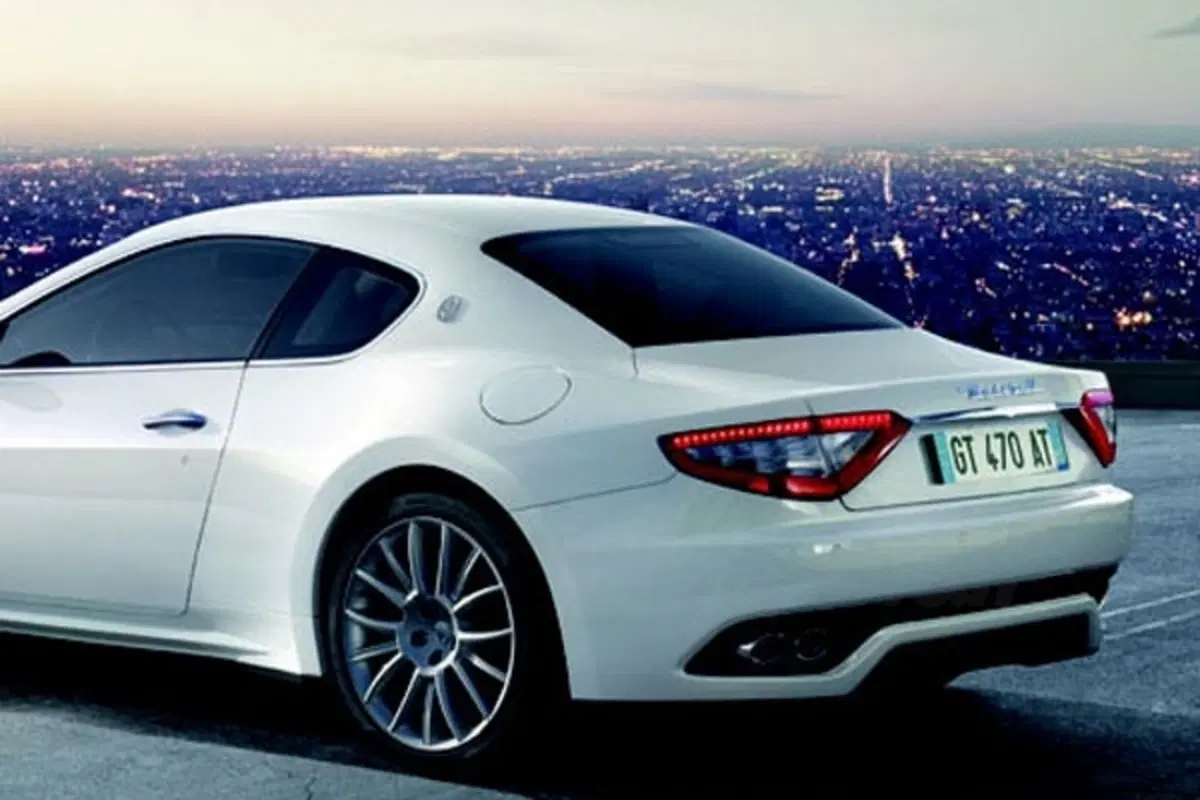 Maserati Granturismo S automatica (4)