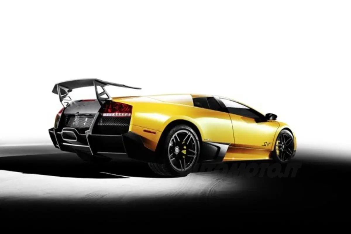 Lamborghini LP 670-4 SuperVeloce (2)