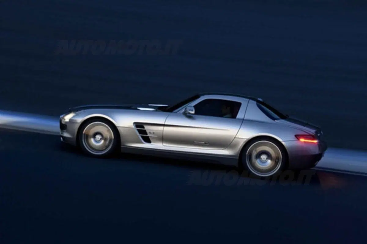 Mercedes SLS AMG (7)