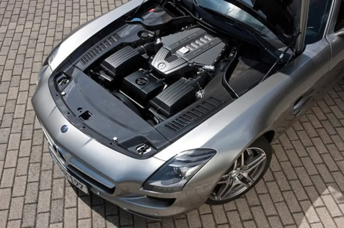 Mercedes SLS AMG (11)