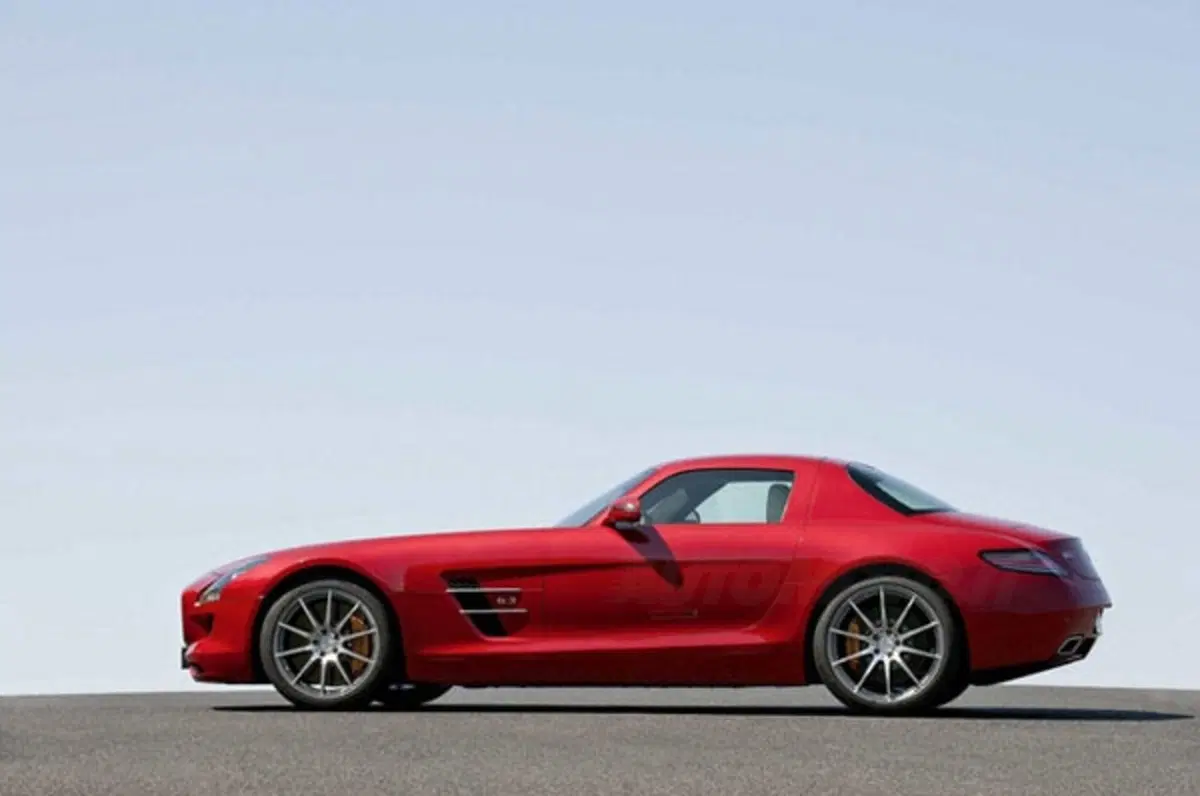 Mercedes SLS AMG (17)