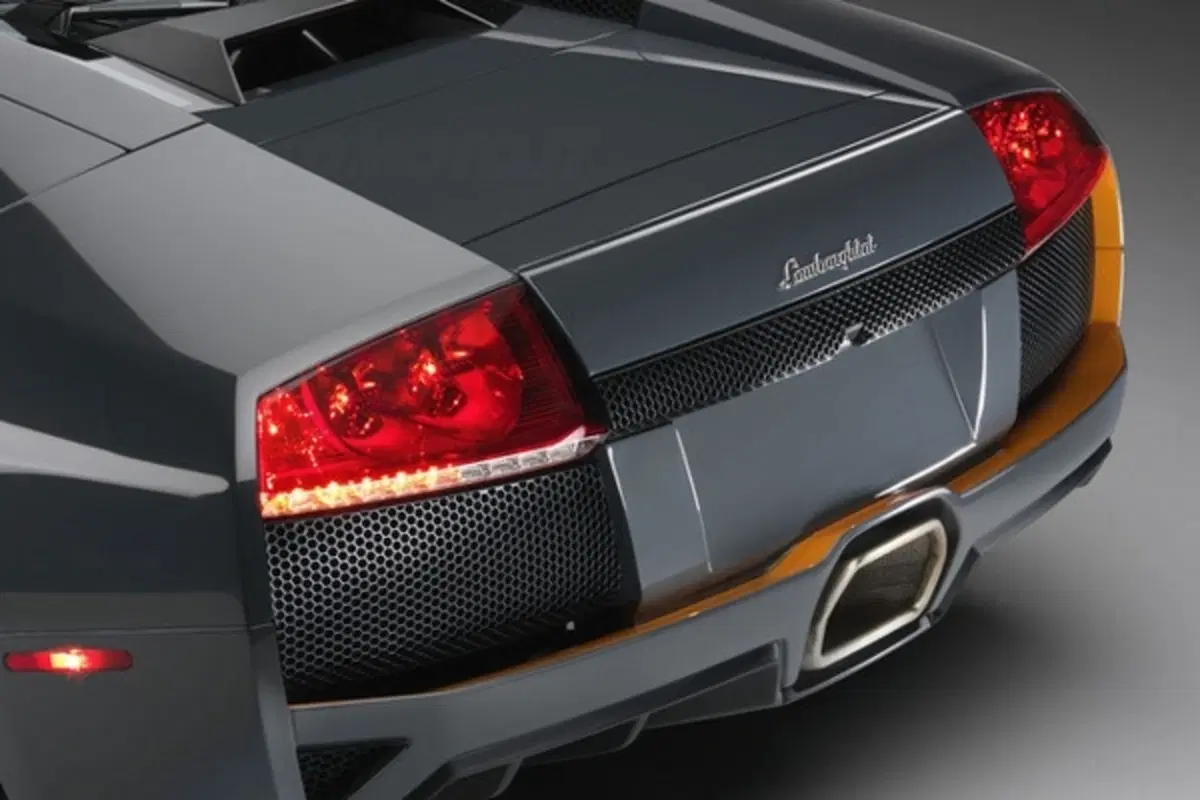 Lamborghini Murciélago LP 650-4 Roadster (4)