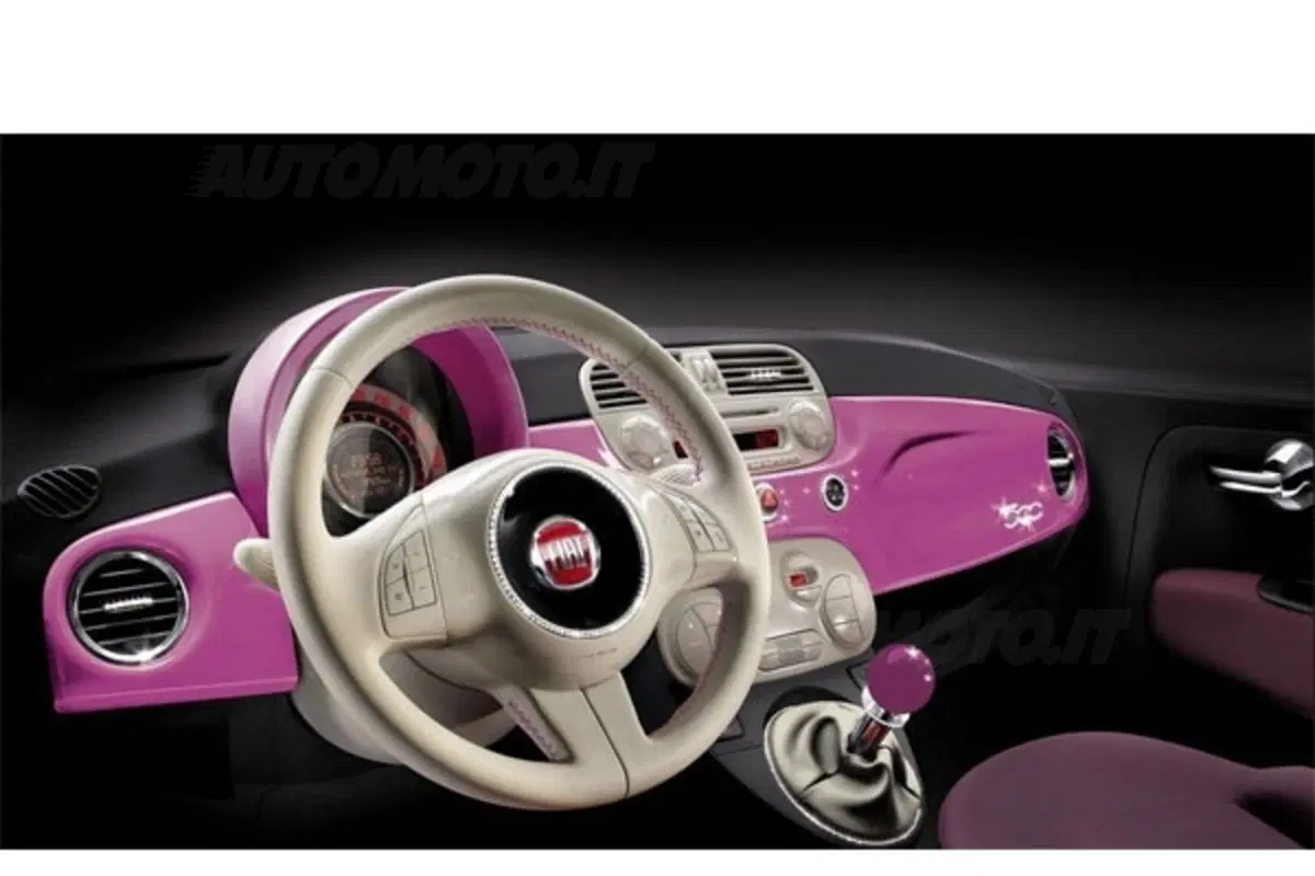 Fiat 500 Barbie (3)