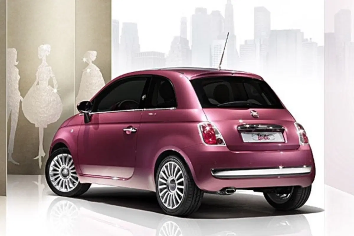 Fiat 500 Barbie (5)