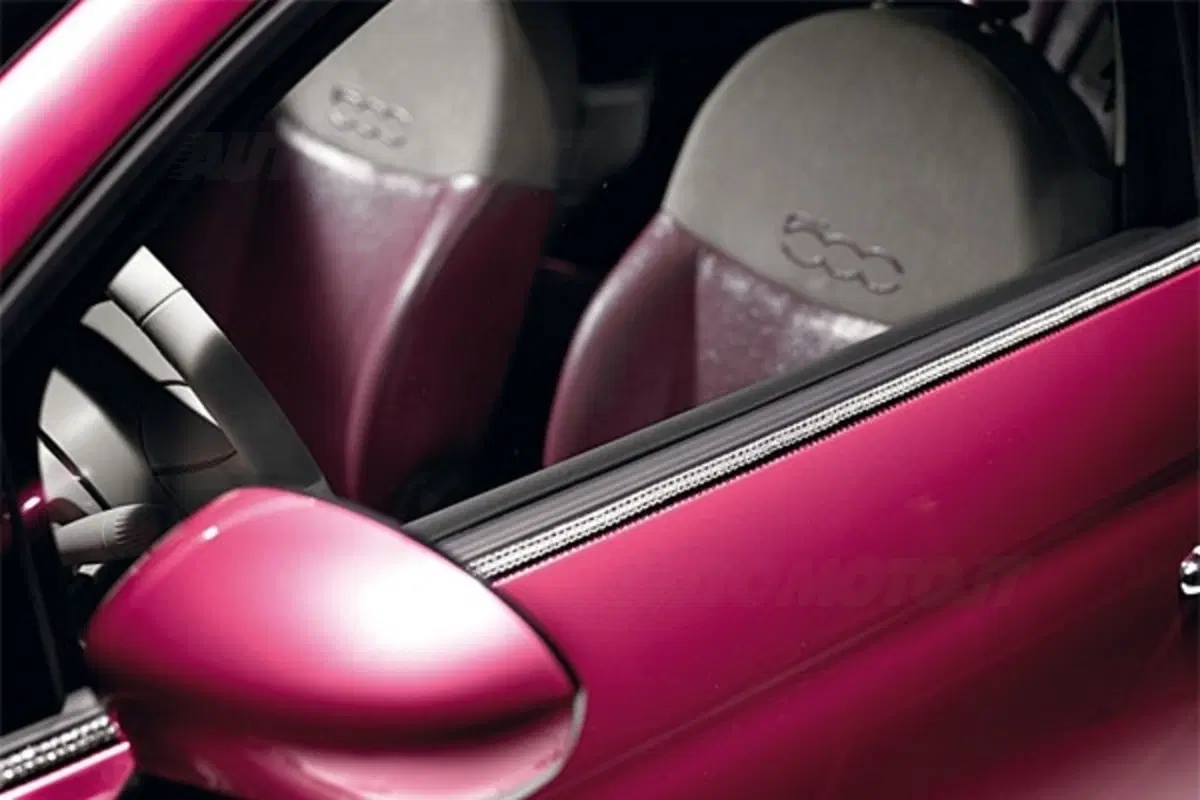 Fiat 500 Barbie (9)