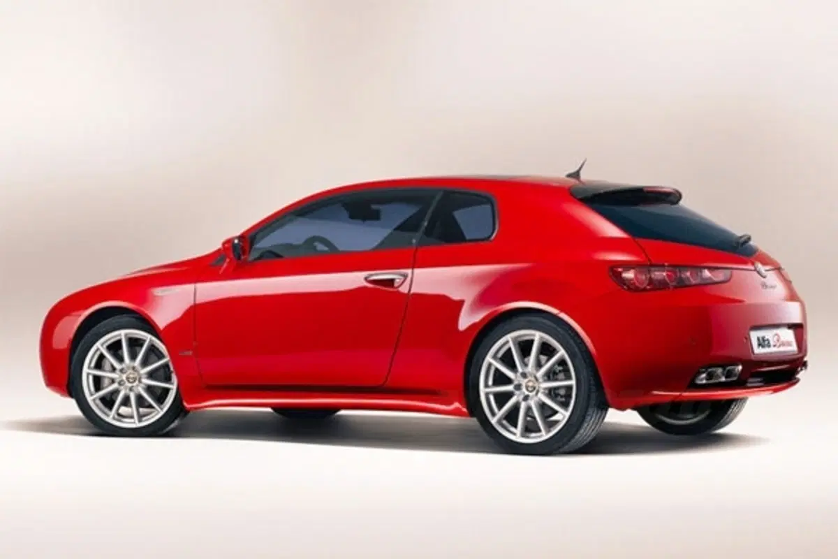 Alfa Romeo Brera 1.8 TBi e 2.0 JTDM (3)