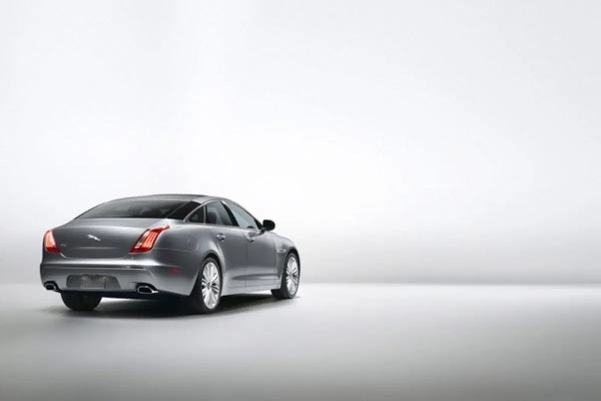 Nuova Jaguar XJ (4)