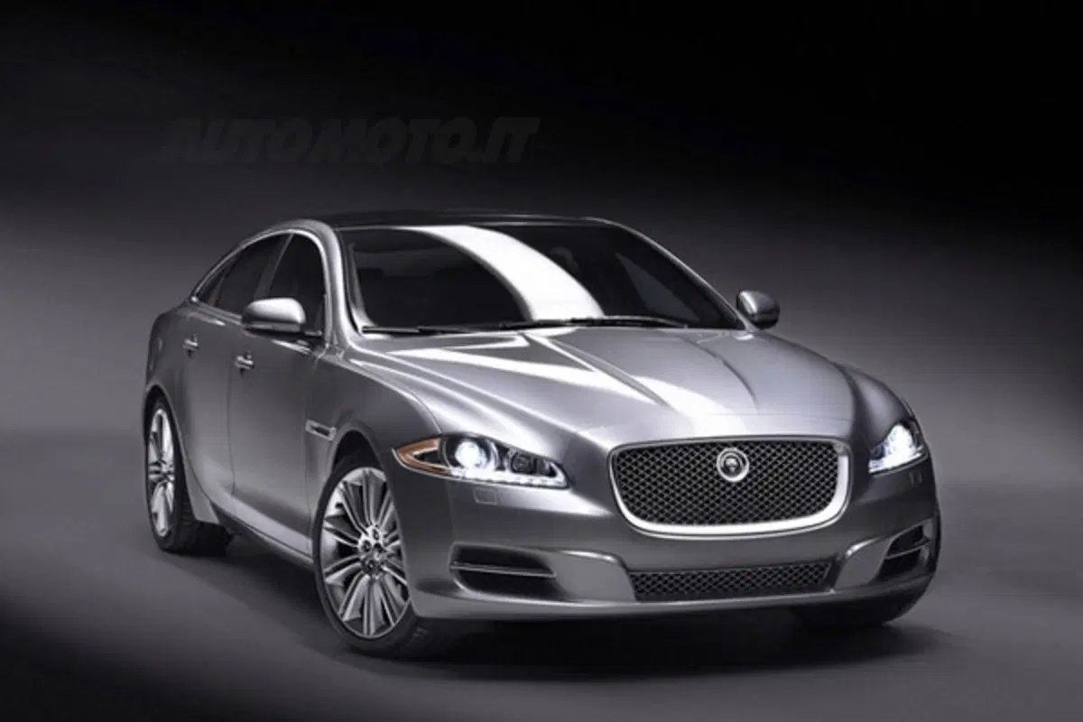 Nuova Jaguar XJ (5)