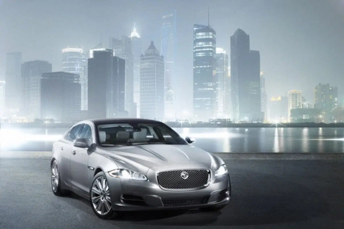 Nuova Jaguar XJ (12)
