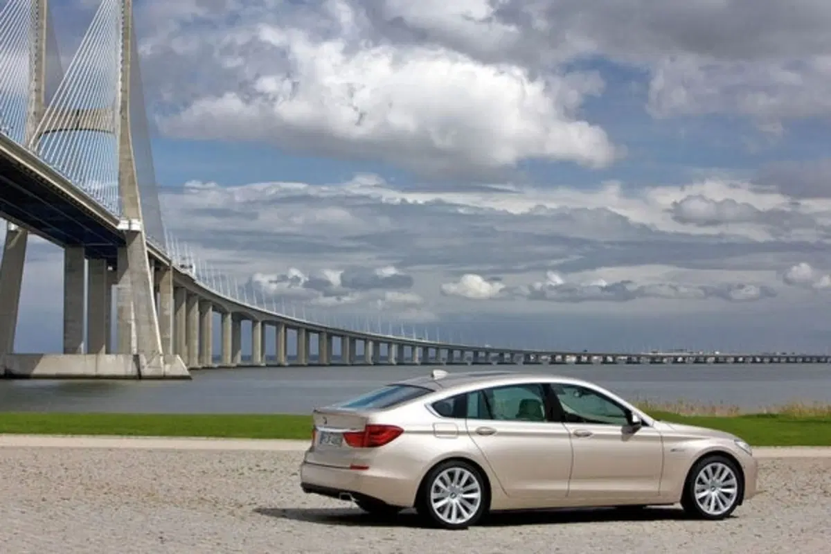 BMW Serie 5 GT (28)