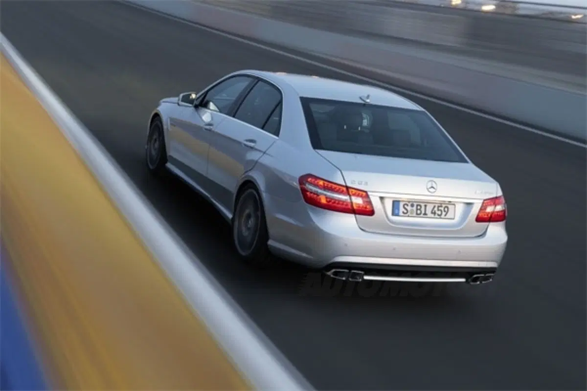 Mercedes Classe E 63 AMG (3)