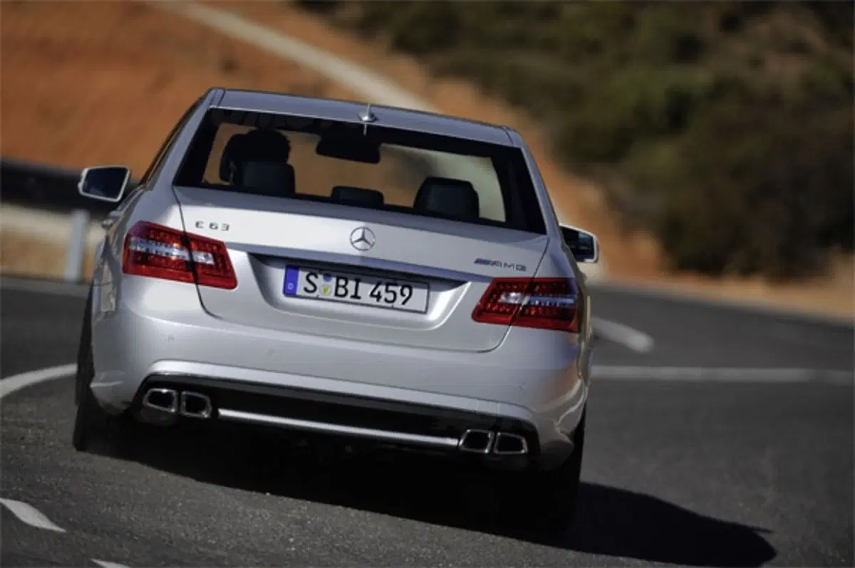 Mercedes Classe E 63 AMG (5)