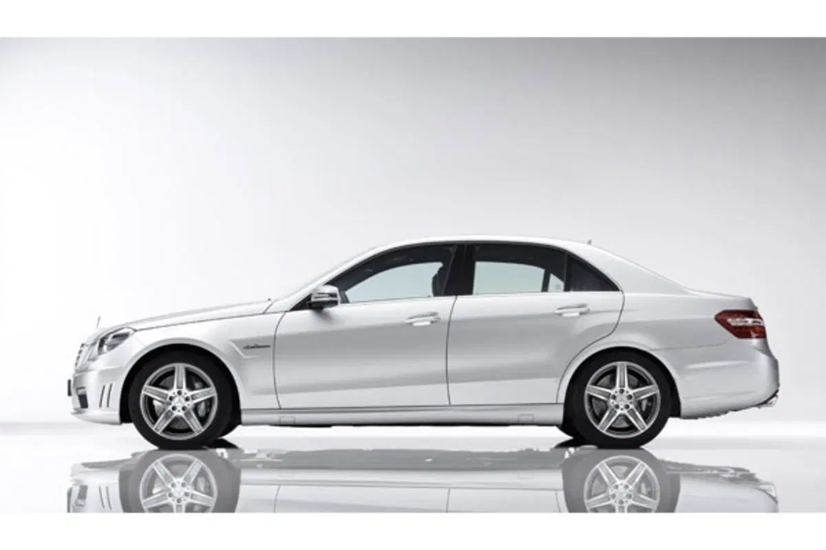 Mercedes Classe E 63 AMG (10)