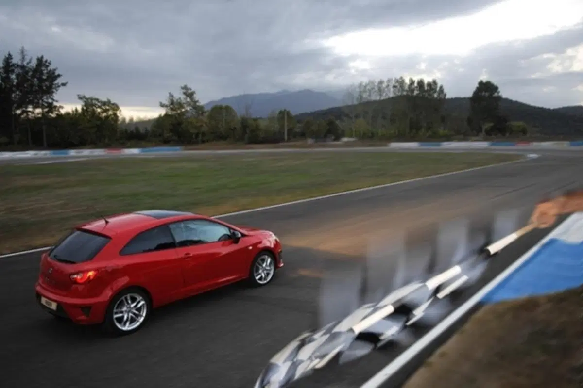 Seat Ibiza Cupra (2)