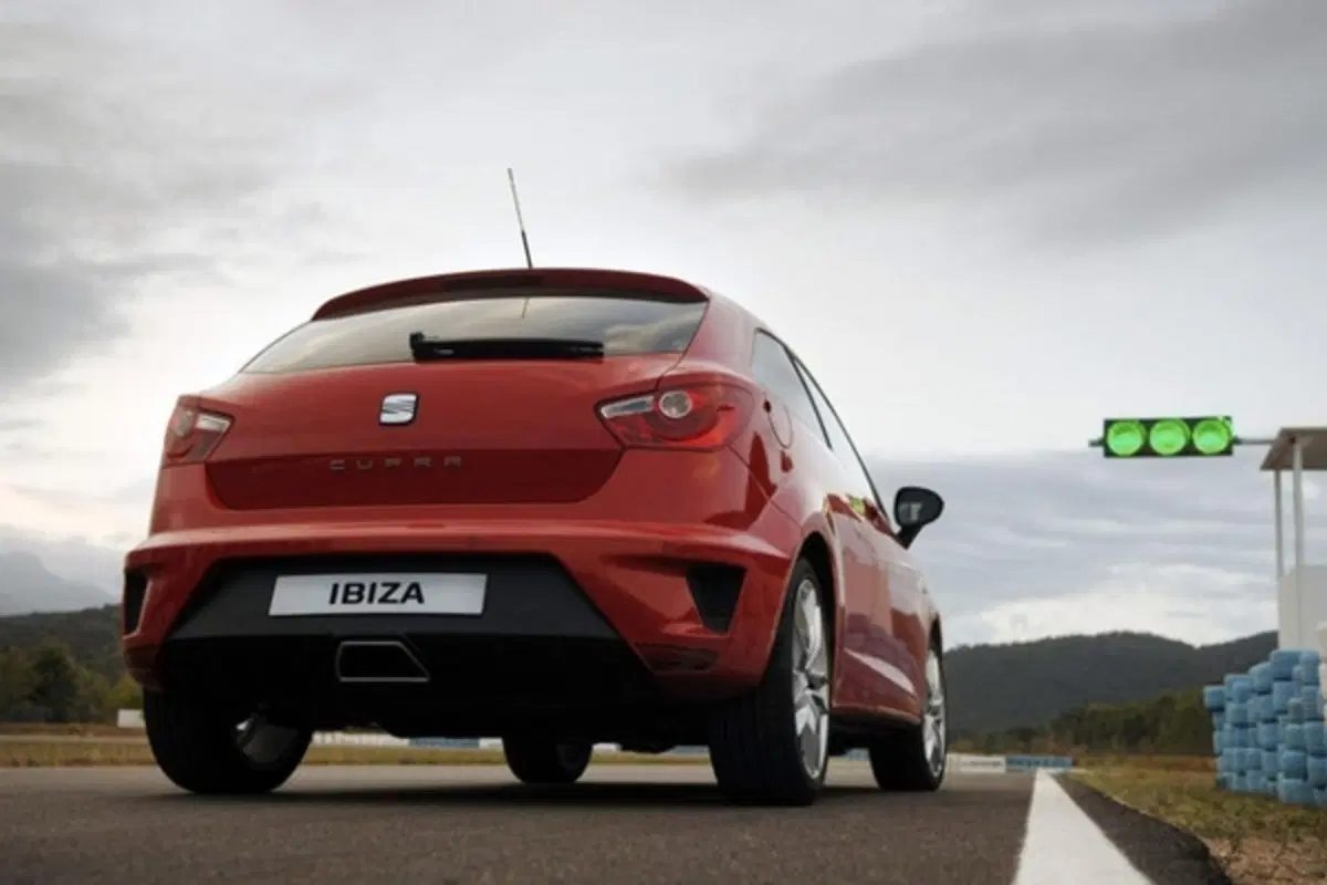 Seat Ibiza Cupra (10)