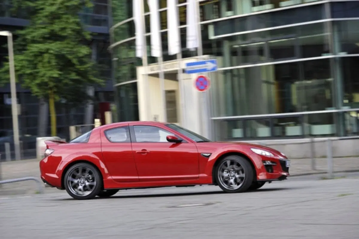 Mazda RX-8 restyling (12)