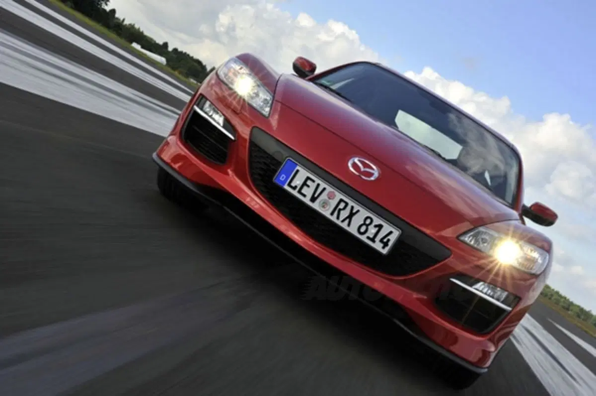 Mazda RX-8 restyling (14)