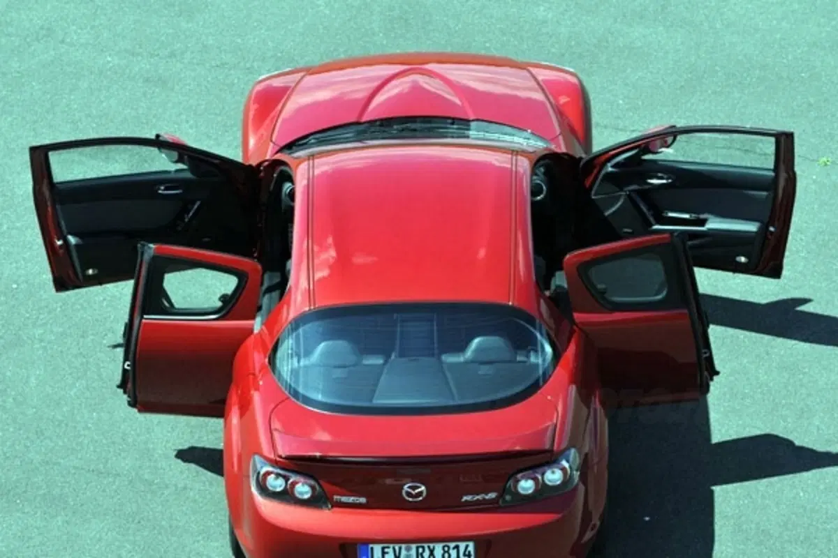 Mazda RX-8 restyling (20)