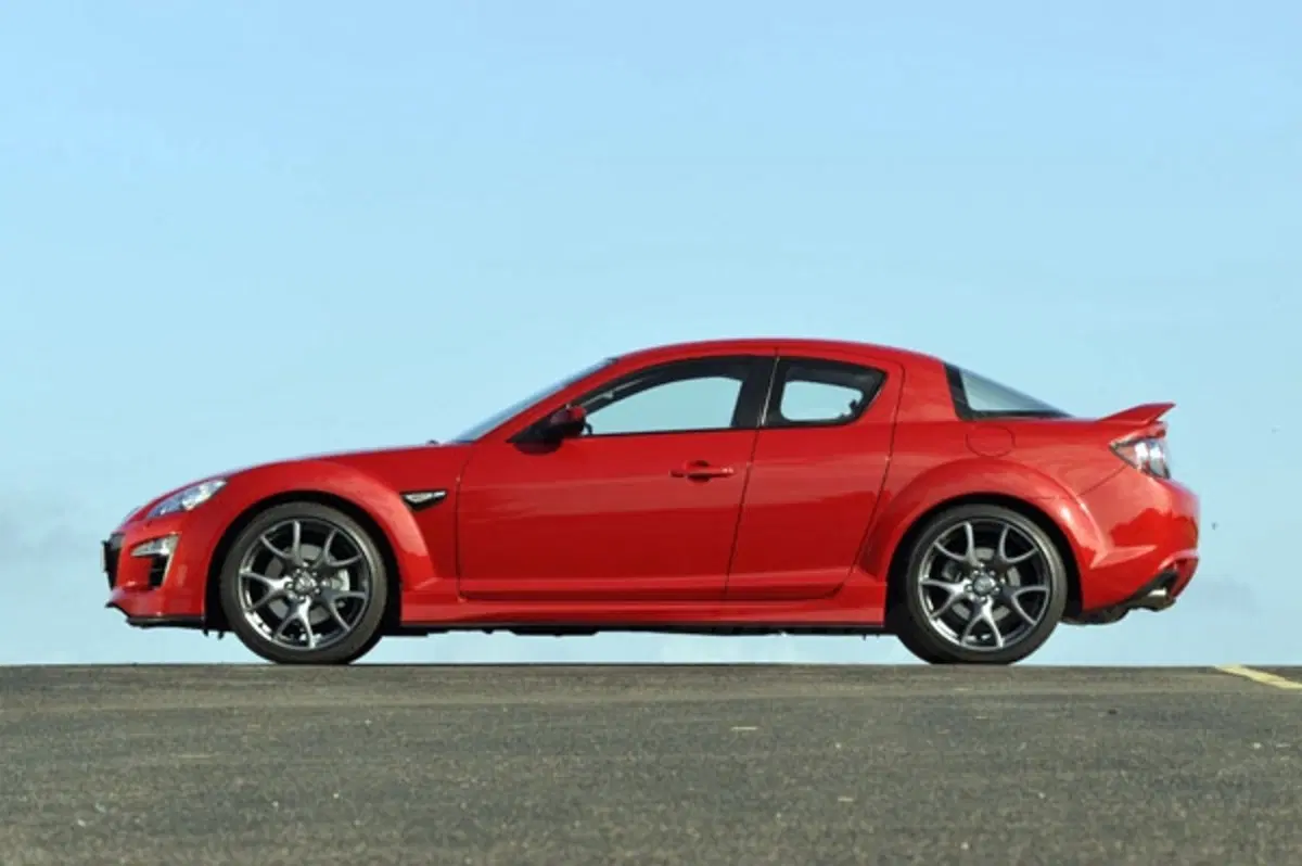 Mazda RX-8 restyling (23)