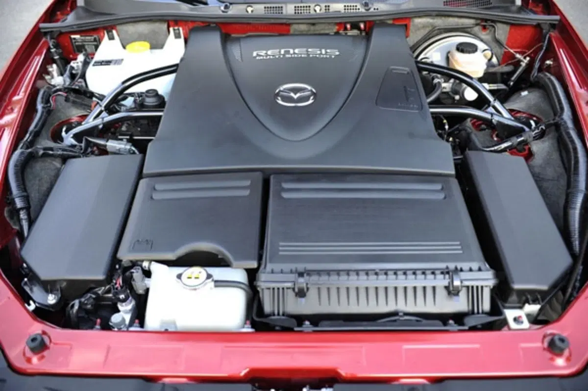 Mazda RX-8 restyling (48)