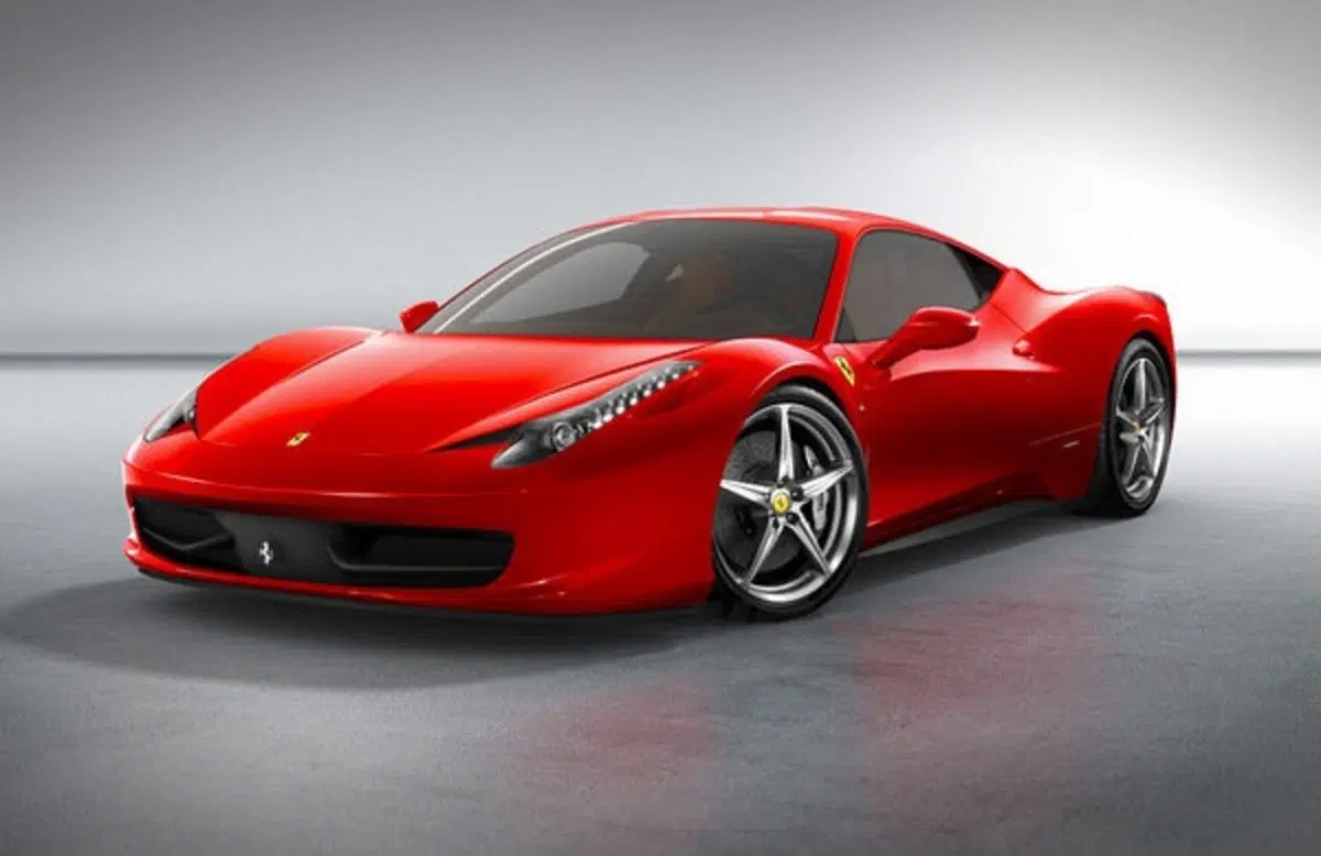 Ferrari 458 Italia (4)