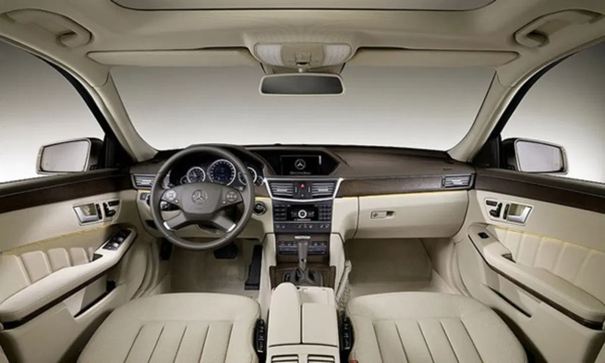 Nuova Mercedes Classe E SW (17)