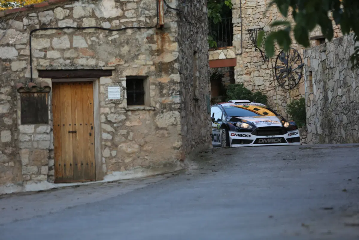 WRC16 Spagna. Alla fine riecco sputare Ogier (Volkswagen) (3)