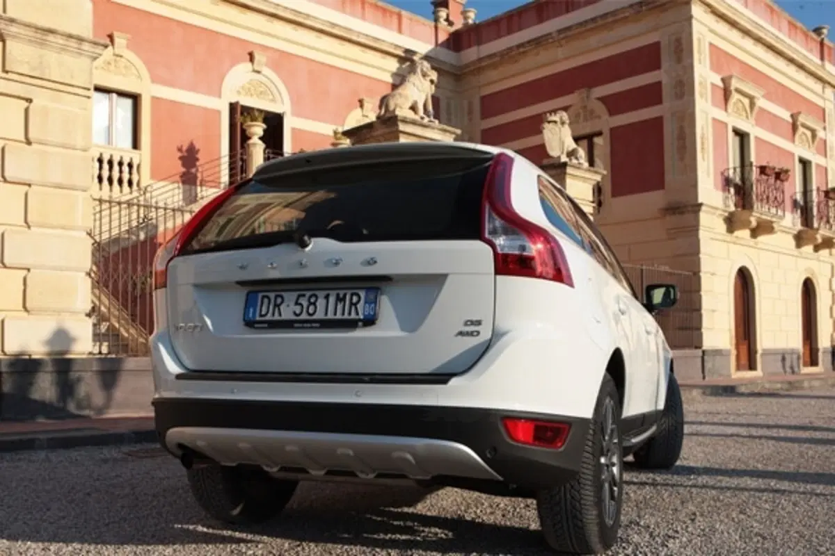 Volvo XC60 (6)