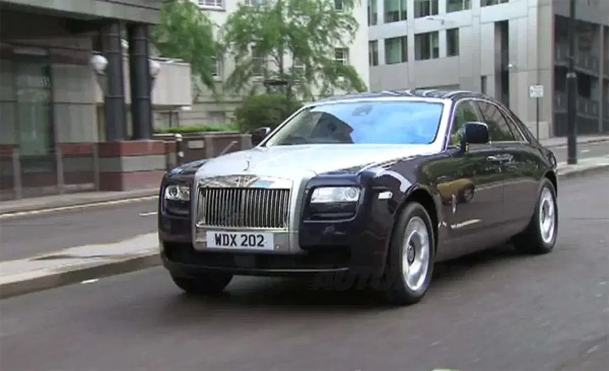 Rolls Royce Ghost (3)