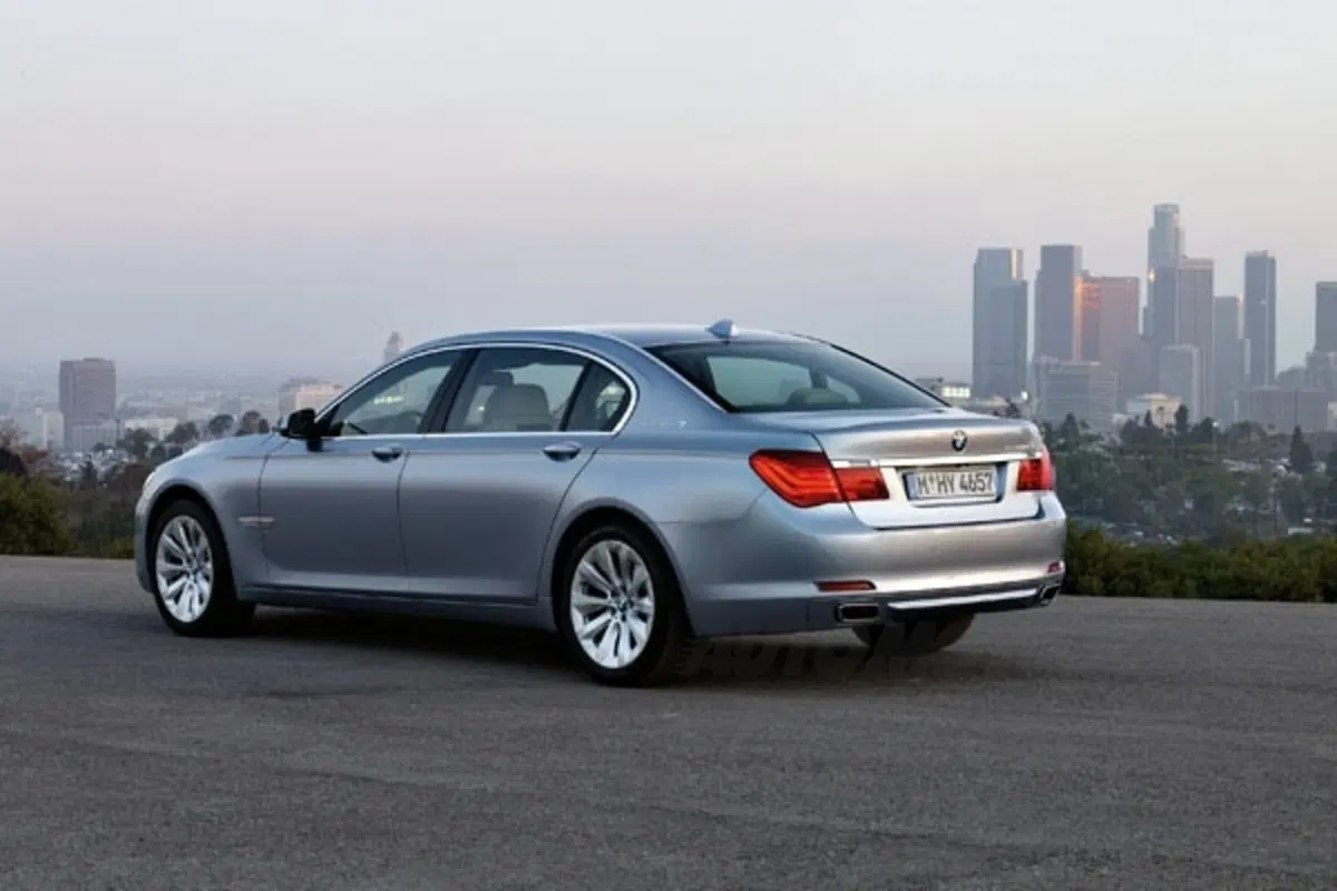 BMW ActiveHybrid 7 (6)