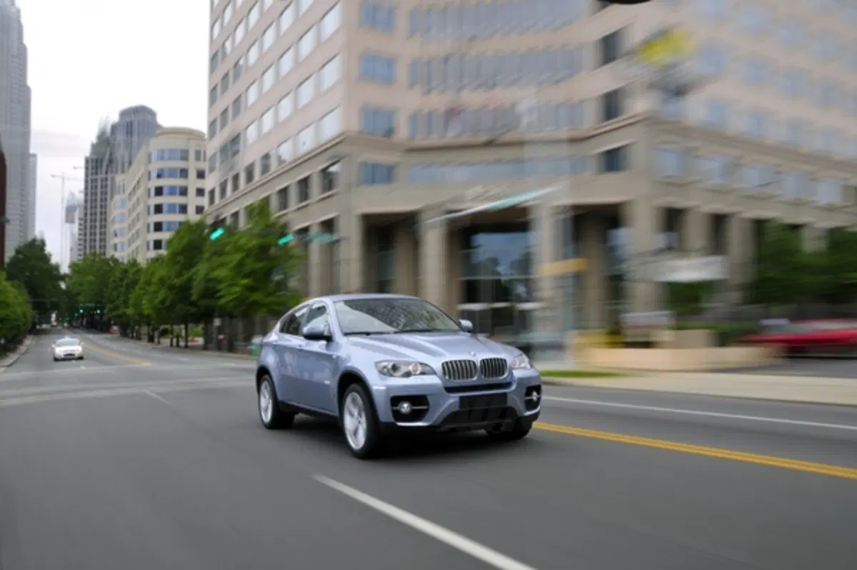 BMW ActiveHybrid X6 (5)