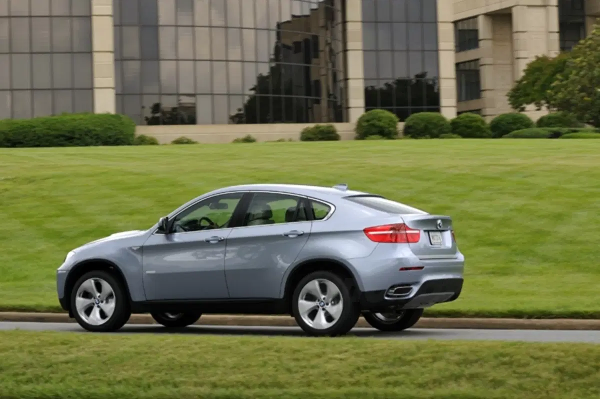 BMW ActiveHybrid X6 (14)