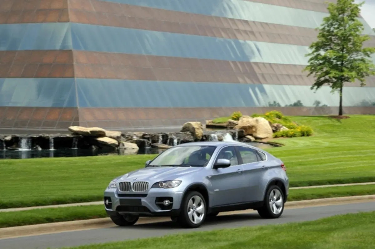 BMW ActiveHybrid X6 (16)