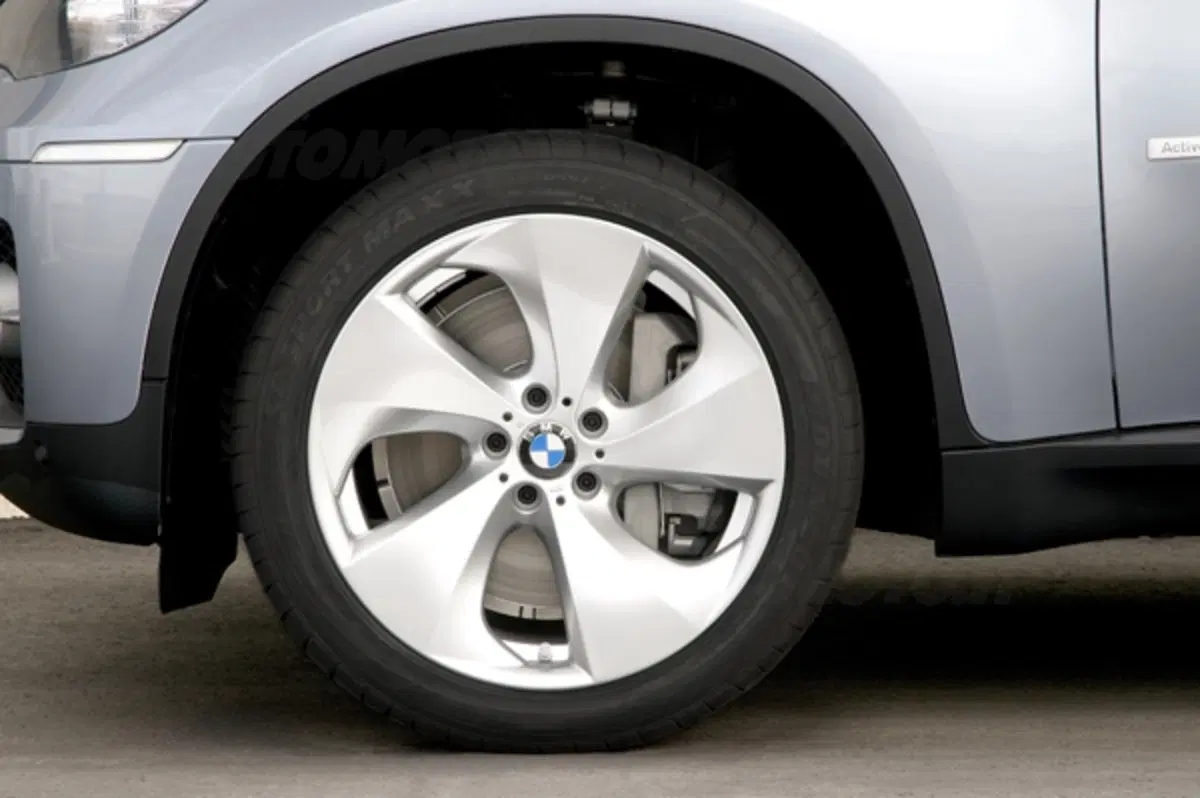 BMW ActiveHybrid X6 (23)