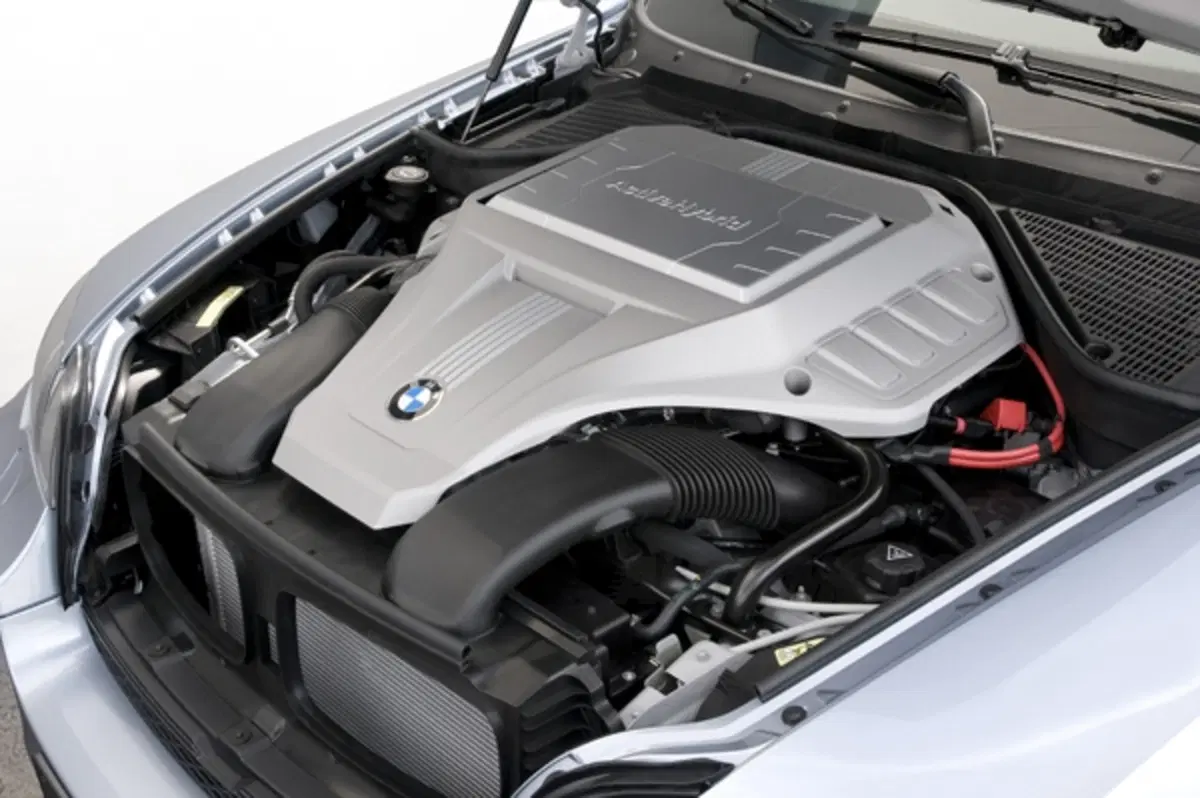 BMW ActiveHybrid X6 (24)