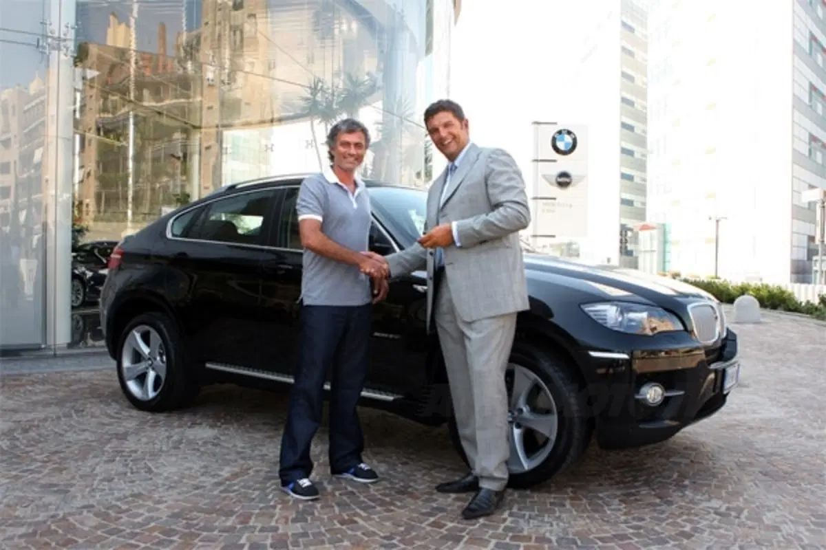 Una BMW X6 per Mourinho (2)