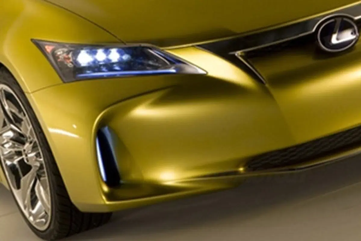 Lexus LF-Ch (4)